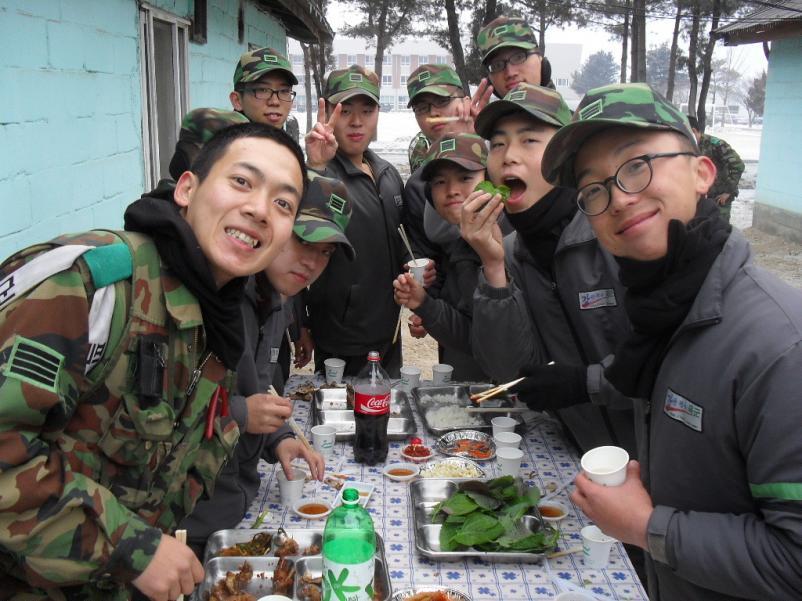 삼겹살은 요래 먹어야 제맛!!! 부럽죠???... | 인스티즈