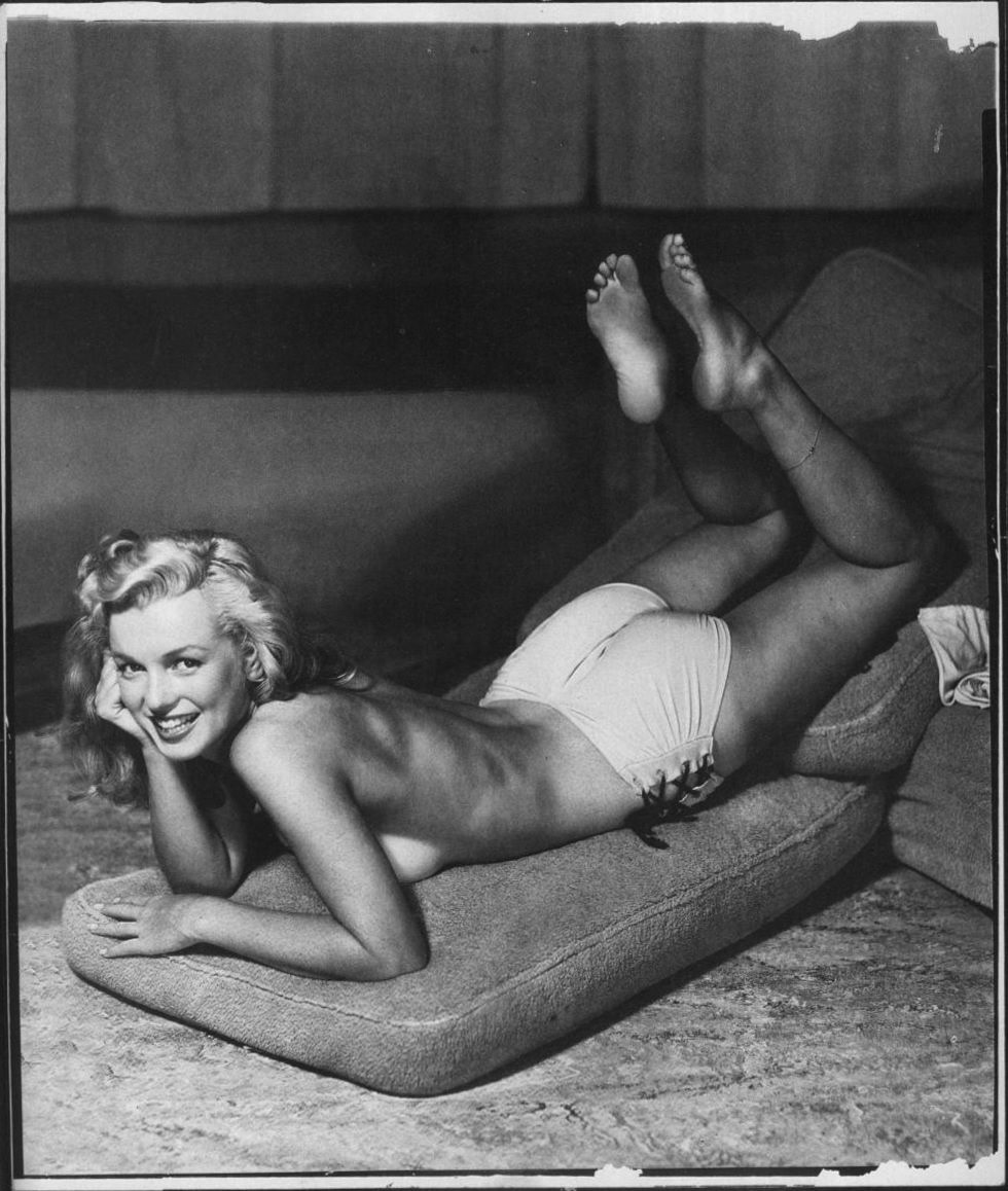 [마릴린먼로] 육감적인 몸매 + 천진난만하고 사랑스러운 얼굴 | 인스티즈