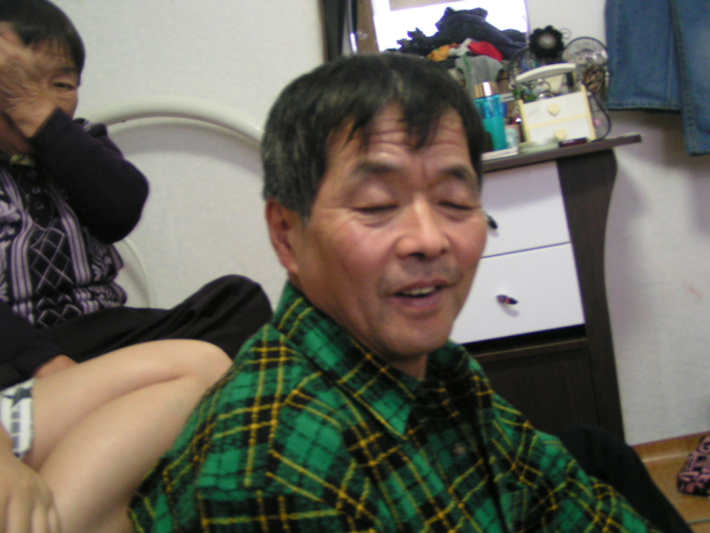 윤희네 이미지
