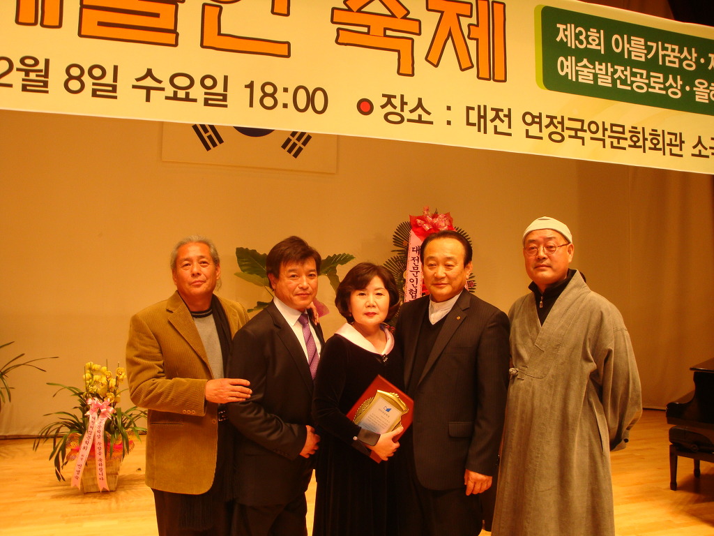 유리바다 이미지