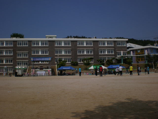 석화초등학교 이미지