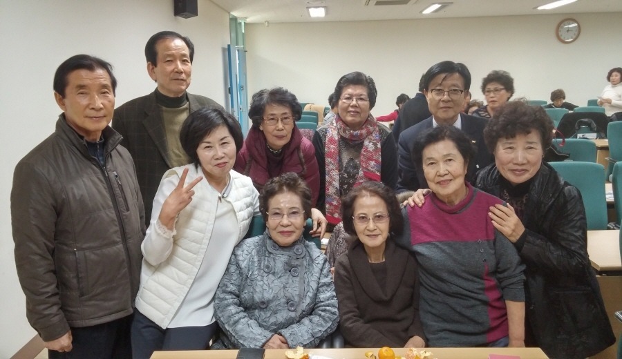 실버컴퓨터 이미지