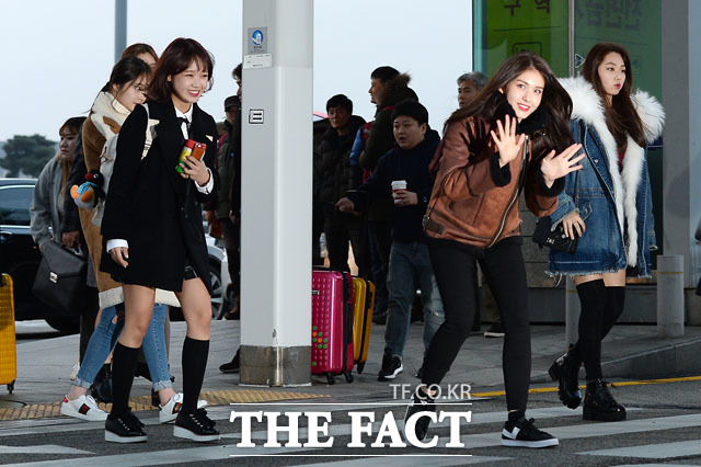 오늘자 아이오아이 | 인스티즈