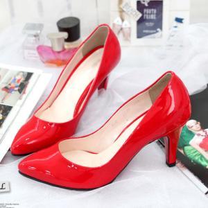 곧 있으면 오티가는 예비 17학번 신입생들에게 추천하는 신발코디 | 인스티즈