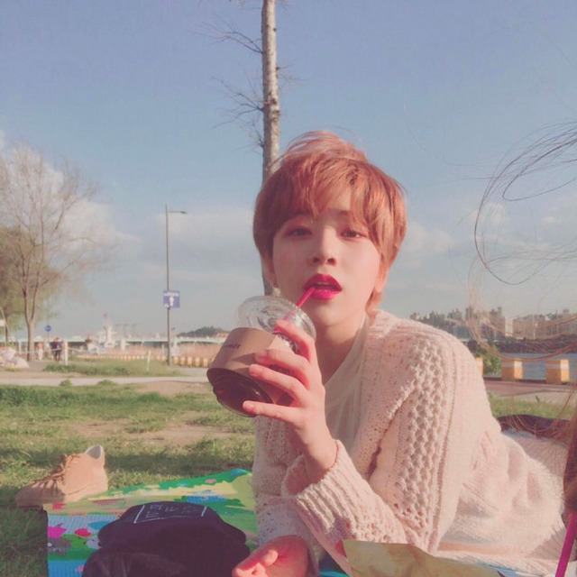 오늘자 너무 예쁜 아리 인스타그램 | 인스티즈