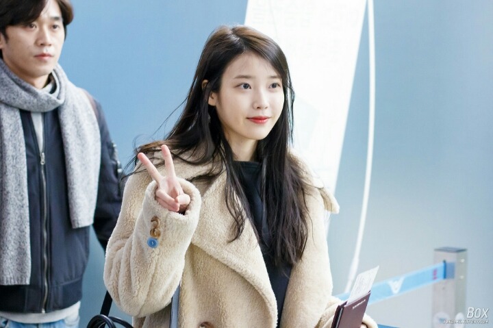 아이유 겨울철 코디 스타일.jpg | 인스티즈