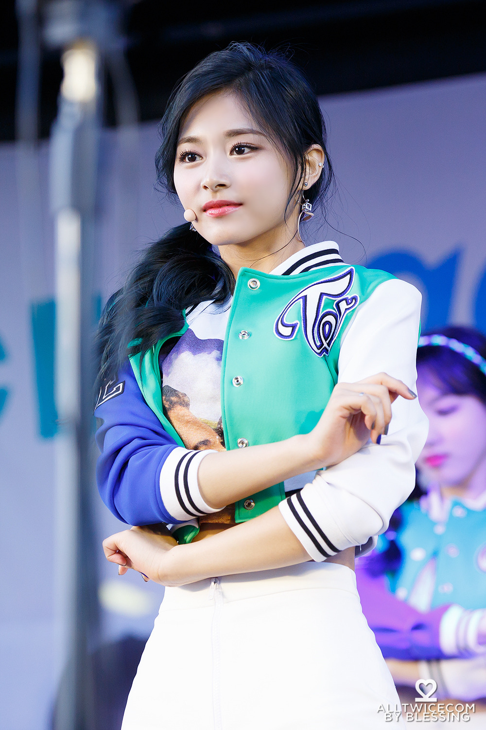 [트와이스] 막내 기럭지요다 쯔위 | 인스티즈