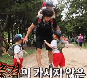 [슈퍼맨이돌아왔다] 손으로 의사표현을 하는 대한이 | 인스티즈