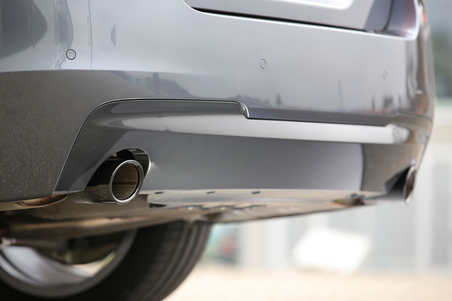 BMW 5시리즈 vs 아우디 A6 | 인스티즈