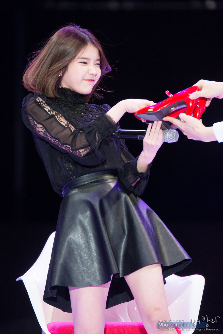 [15.09.18] 데뷔 7주년기념 아이유 짤모음.jpgif | 인스티즈