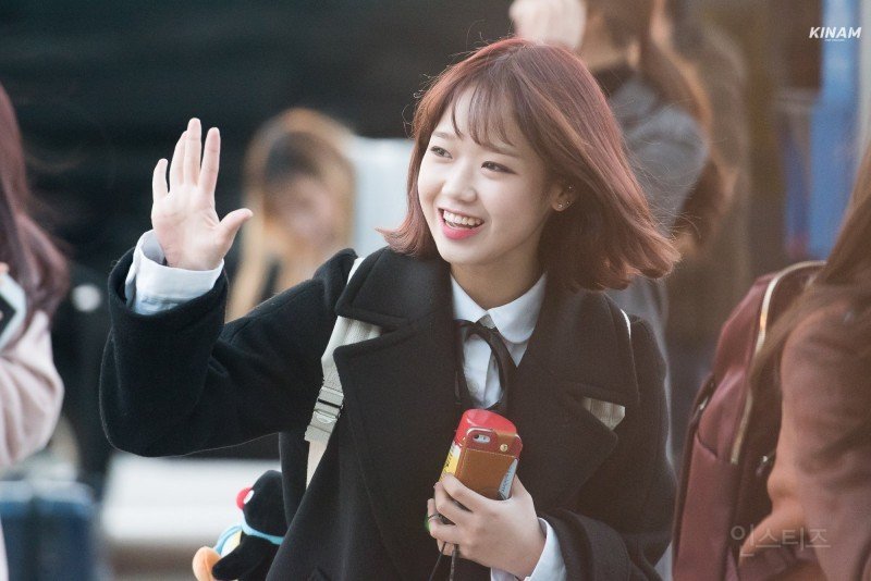 소속사 선배한테 생일날 편지 만들어준 유댕이 최유정 | 인스티즈