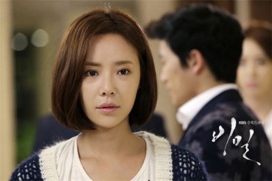 전성기 기준 솔로활동으로 가장 대중적으로 성공한 걸그룹 출신 연예인 3명.JPG | 인스티즈