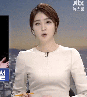 오늘자 JTBC 안나경 아나운서.gif | 인스티즈