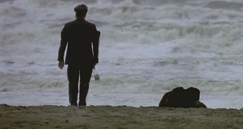 태양의 후예에서 계속 못 보는 영화가 이거일지도 | 인스티즈