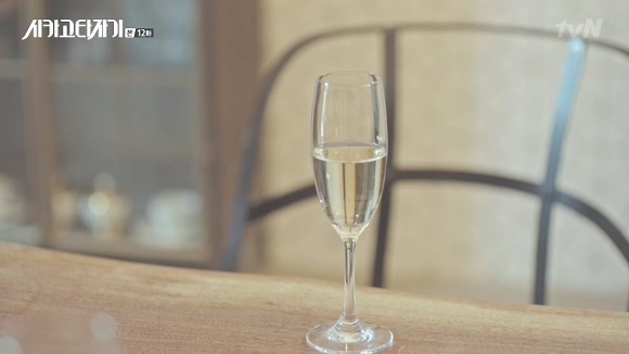 [시카고타자기] 80년간 한 여자를 사랑한 유령이 그녀에게 모습을 보이기까지 | 인스티즈