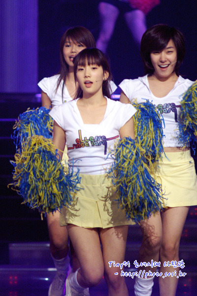 2007 가요대축제 소녀시대 Hey, Mickey.swf | 인스티즈