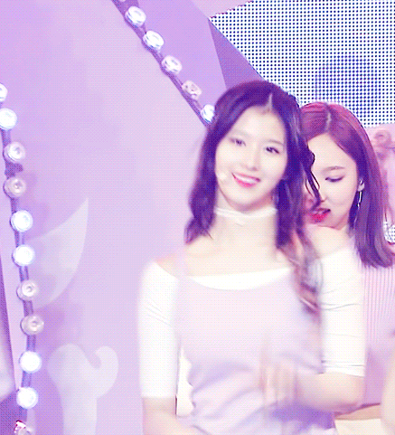 구르미 진영이 생각하는 트와이스 TT 킬링파트ㅋㅋ.gif | 인스티즈
