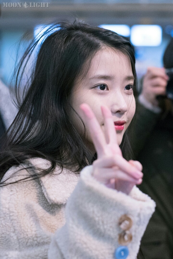 아이유 겨울철 코디 스타일.jpg | 인스티즈