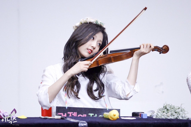 [러블리즈] 내가 제일 좋아하는 두 팀이 리그 우승을 해서 예인이 | 인스티즈