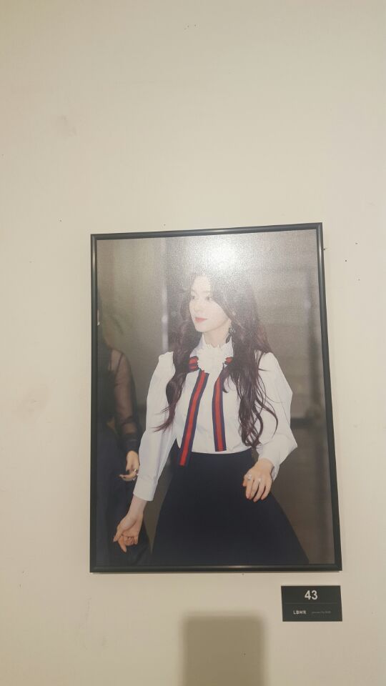 아이린 사진 전시회 추가 | 인스티즈
