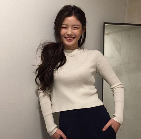 갈수록 넘사벽 여신으로 성장하는 김유정 | 인스티즈