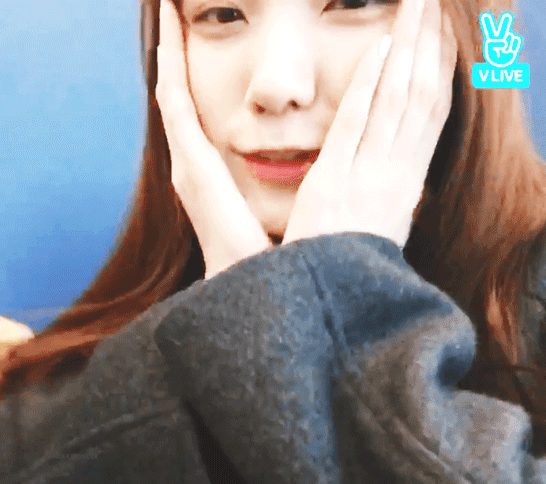 오늘자 프리스틴 브이앱 김민경 움짤 | 인스티즈