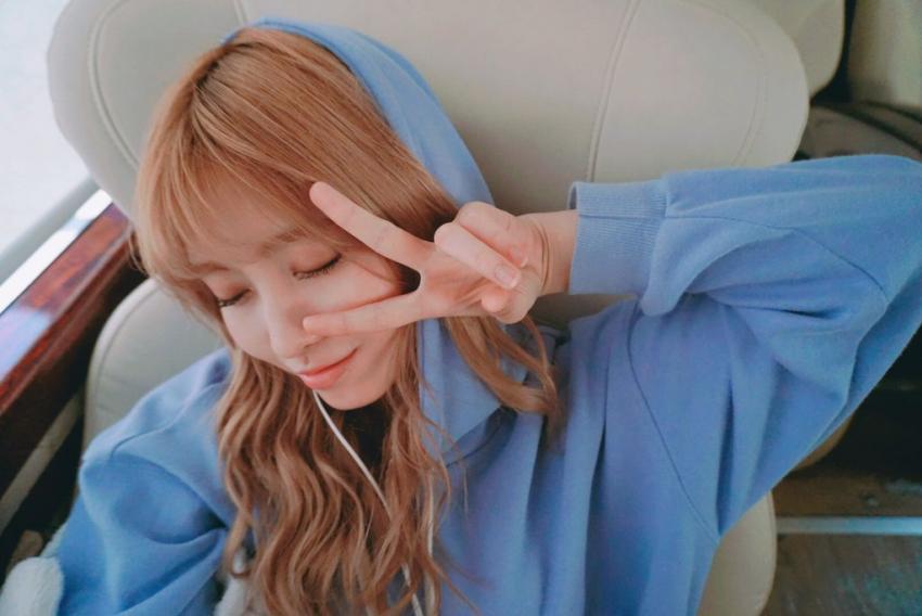 [트와이스] 시크한줄 알았는데 빙구미 쩌는 모구리 모모 짤모음.jpg | 인스티즈