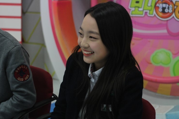 머리 안말리고 등교하는 보니하니 수민이.JPG | 인스티즈