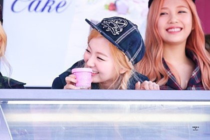 레드벨벳 슬기 눈웃음 모음 | 인스티즈