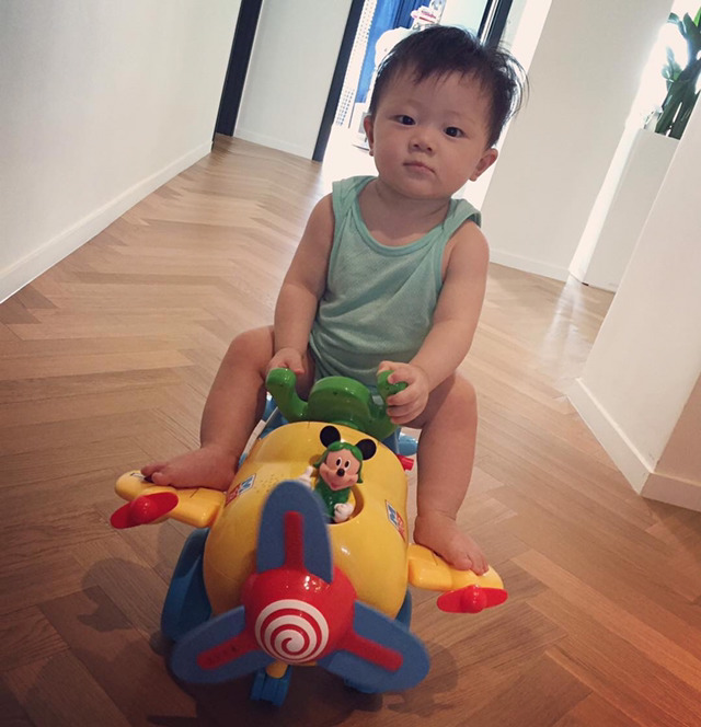 [홍윤서] 이현이 아들 파인애플홍(=윤서) 인스타그램 사진들.jpg | 인스티즈