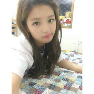 [트와이스] 얼굴을 막쓰는 정연 | 인스티즈