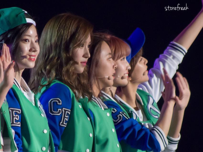 트와이스 미나 짤 투하.....ㅋ | 인스티즈