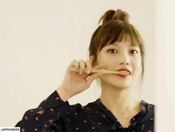 레드벨벳 조이 뮤비.gif | 인스티즈