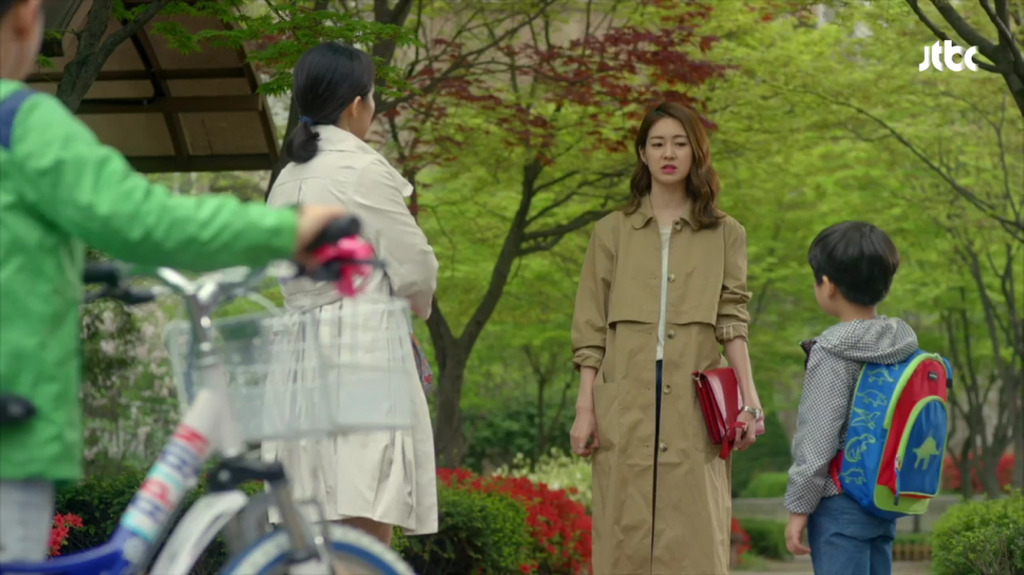 [욱씨남정기] 는 아줌마 터는 이요원 | 인스티즈