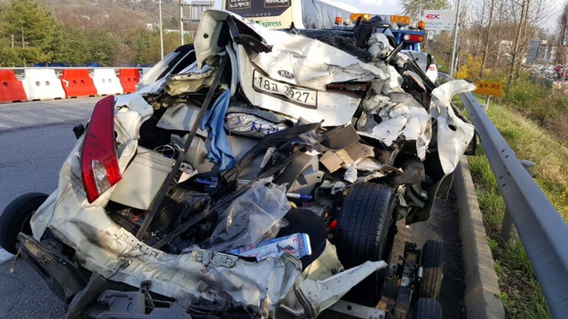 운전할때 버스나 트럭 뒤를 조심해야 하는 이유 | 인스티즈