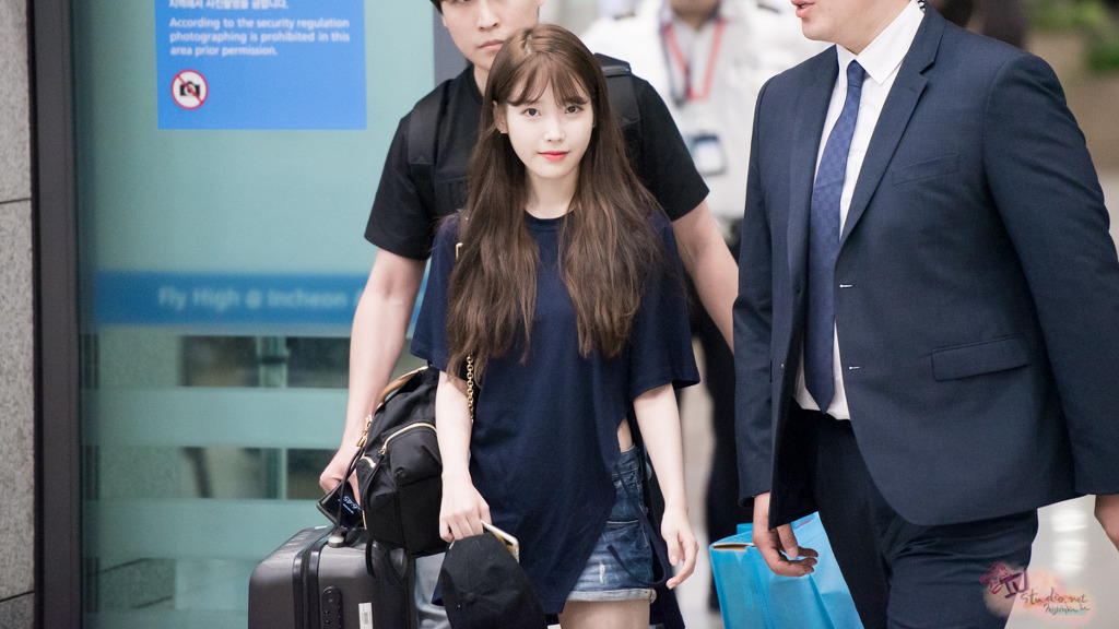 [16.08.27] 중국 팬미팅 아이유.jpg | 인스티즈