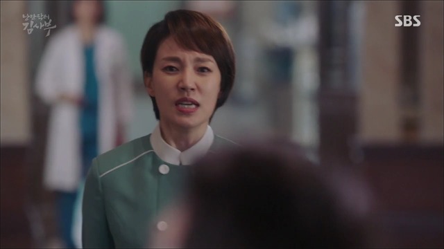 [낭만닥터김사부] 수쌤의 응급실 앞 진상 처리법ㅋㅋㅋㅋㅋ.jpgif | 인스티즈