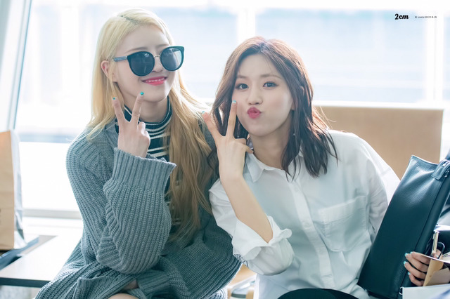[러블리즈] 간만에 낮술해서 미주 | 인스티즈