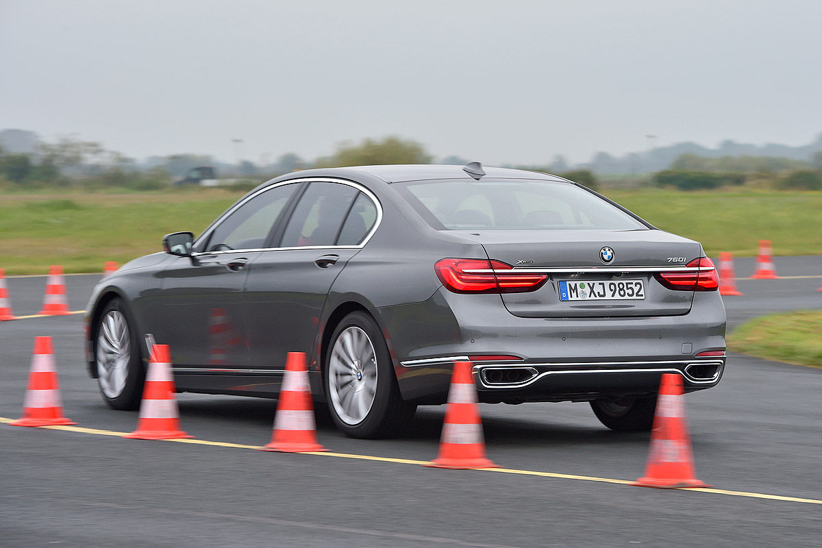 벤츠 S클래스 vs BMW 7시리즈 vs 아우디 A8 vs 포르쉐 파나메라 | 인스티즈