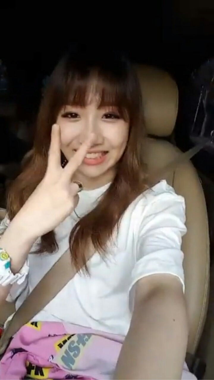 청순하고 귀여운 여자 래퍼 유나킴. jpgif | 인스티즈