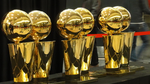 역대 최고인 그분을 역대 2위로 끌어내리려면 | 인스티즈