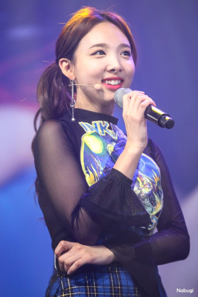 나연이라고 우기는 상큼한 토끼 | 인스티즈