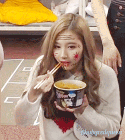 트와이스 사나 개인기 | 인스티즈