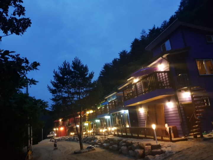 레인보우펜션 이미지