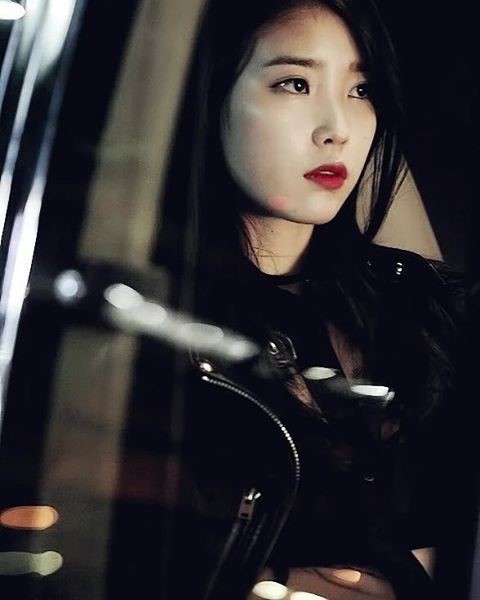 아이유 | 인스티즈