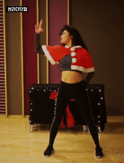 가시나 춤추는 미주.gif | 인스티즈