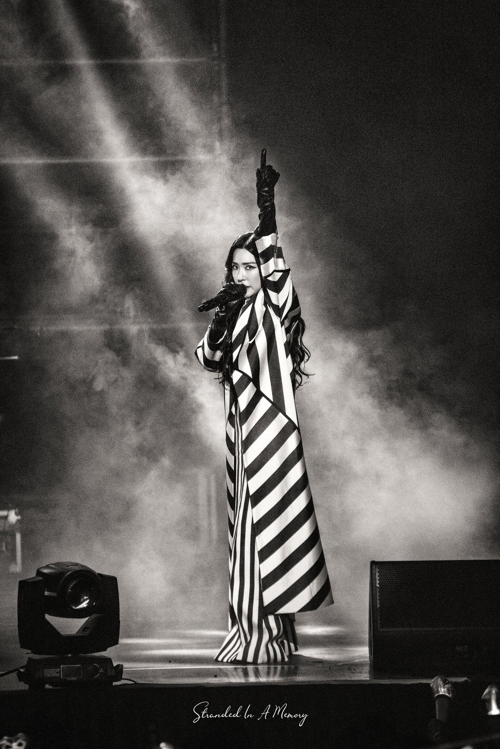 991856415E30511D287543