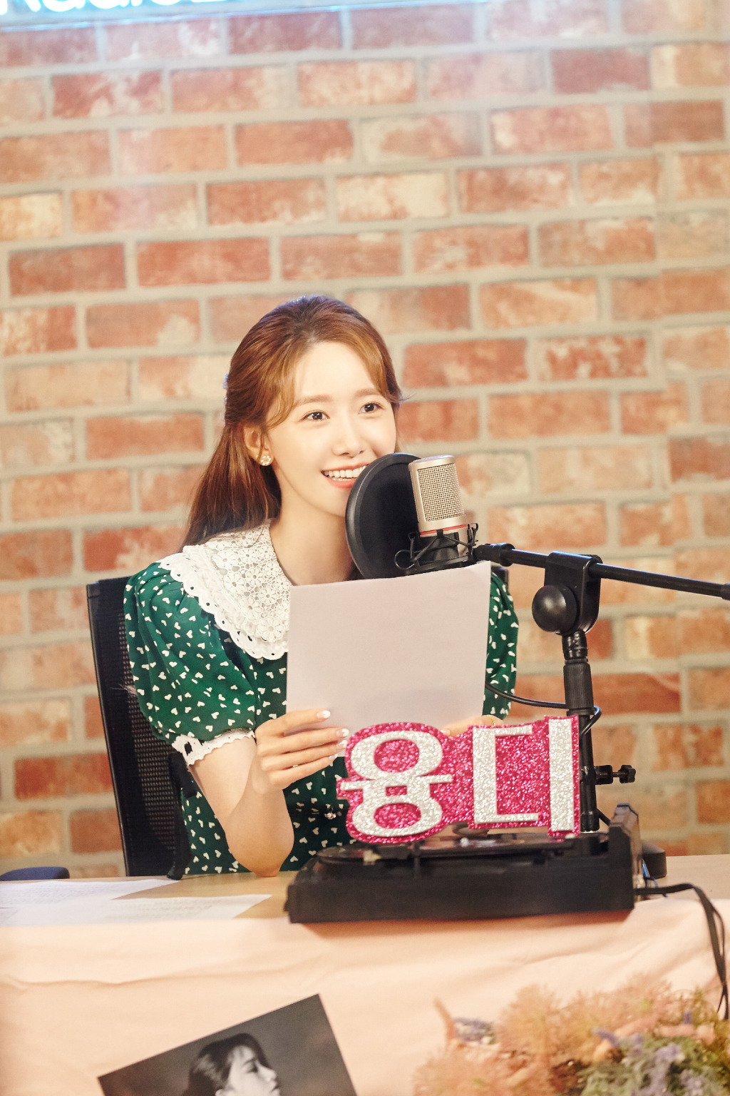 99250B355ED7EDE206C75D