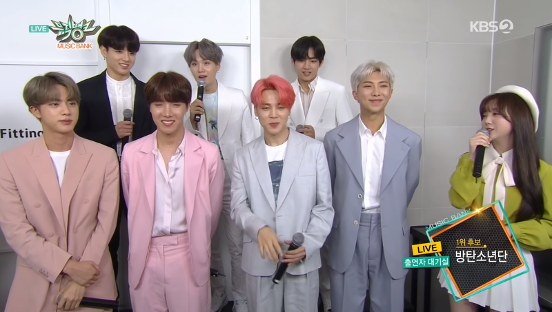 방탄소년단 관련해서 더 신기한 것은? | 인스티즈