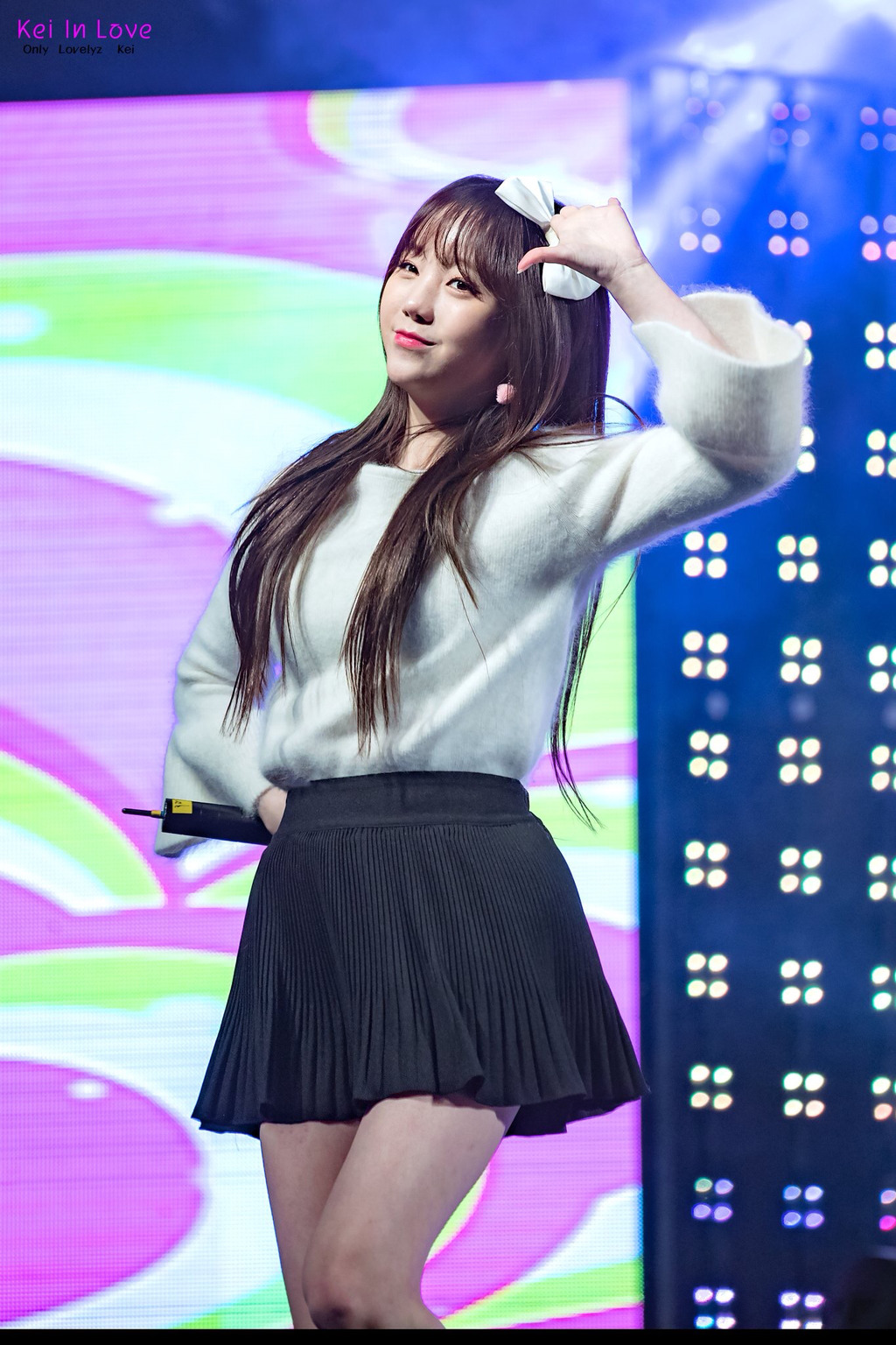 [러블리즈] 졸업하기 위해서는 보고서를 써야해서 케이 | 인스티즈